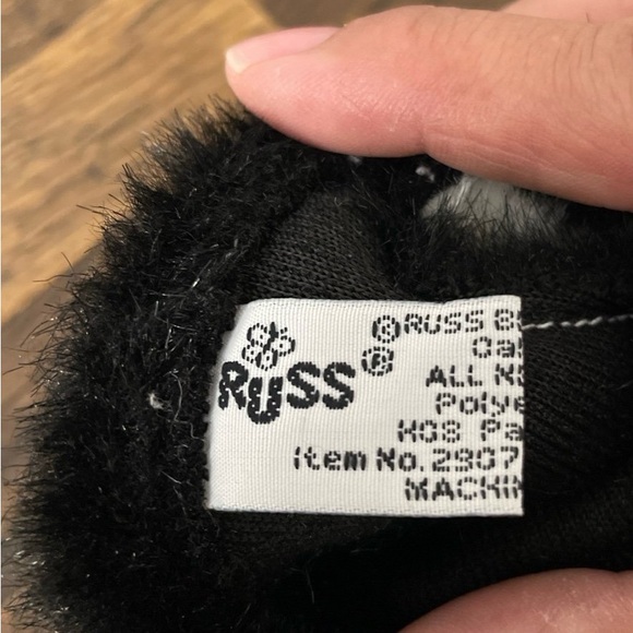 Vintage Russ Cow hand puppet
Plush Cow Hand Puppet - Picture 3 of 3